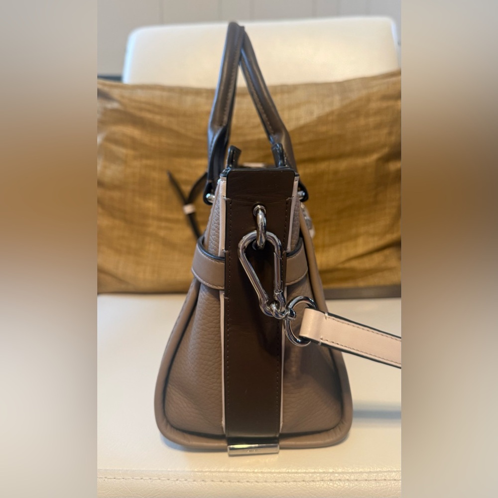 Coach Swagger 27 Satchel / Crossbody - Picture 5 of 13